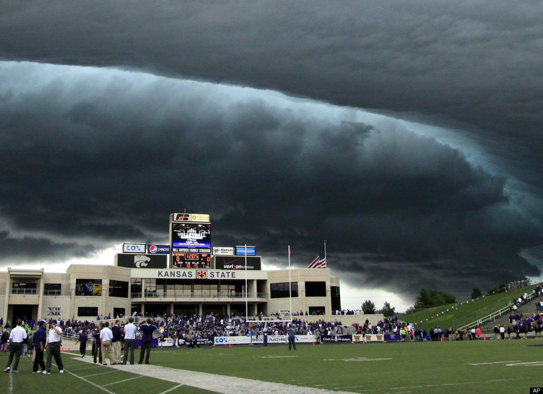 Kansas State-UCF Game Hit By Extreme Weather (Stunning PHOTOS)