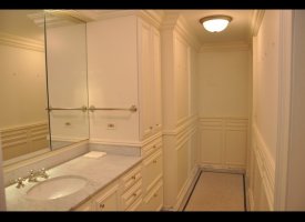 slide 13183 179405 small Billy Corgan's Condo For Rent