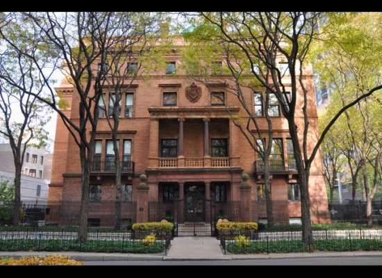  Billy Corgan's Condo For Rent