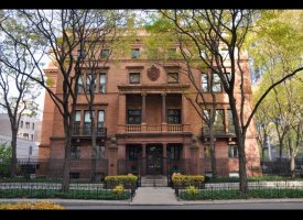 slide 13183 179407 small Billy Corgan's Condo For Rent