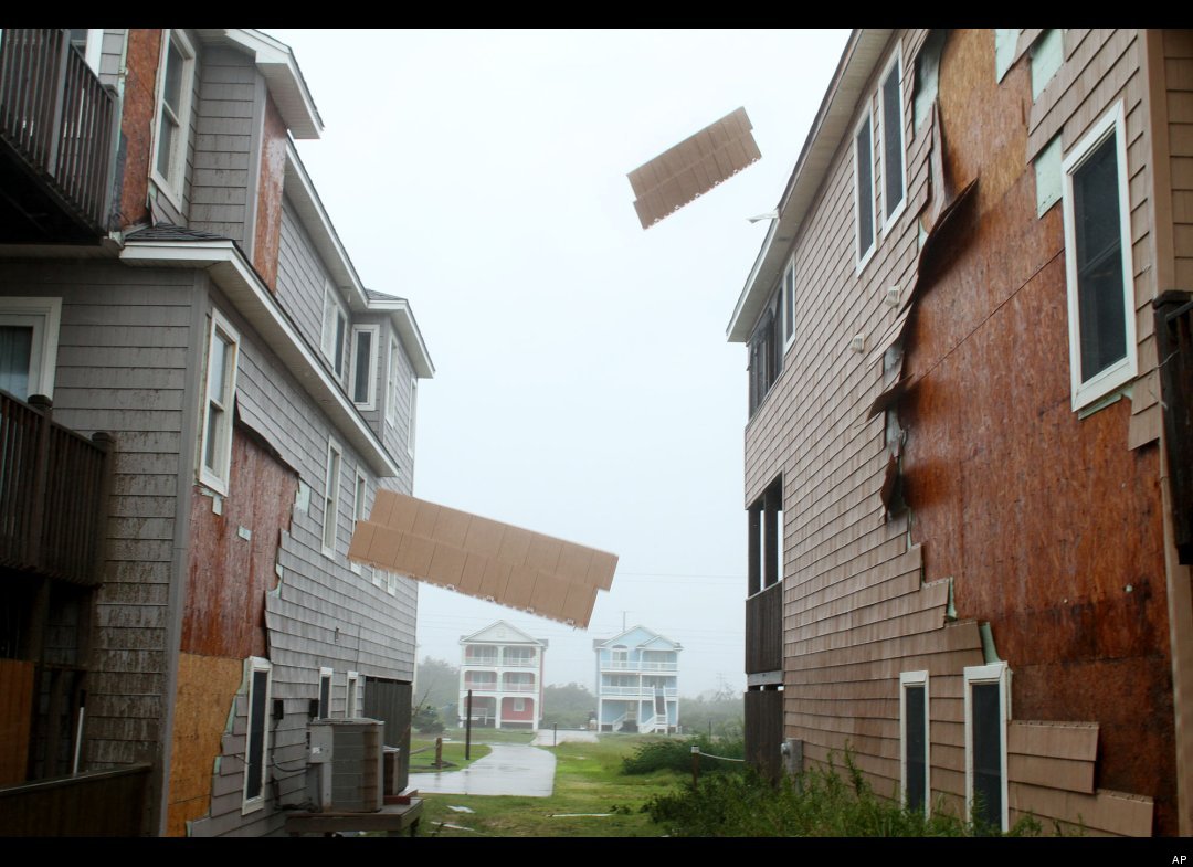 Nags Head, NC Images Of Hurricane Irene Slamming East Coast (PHOTOS/VIDEO)