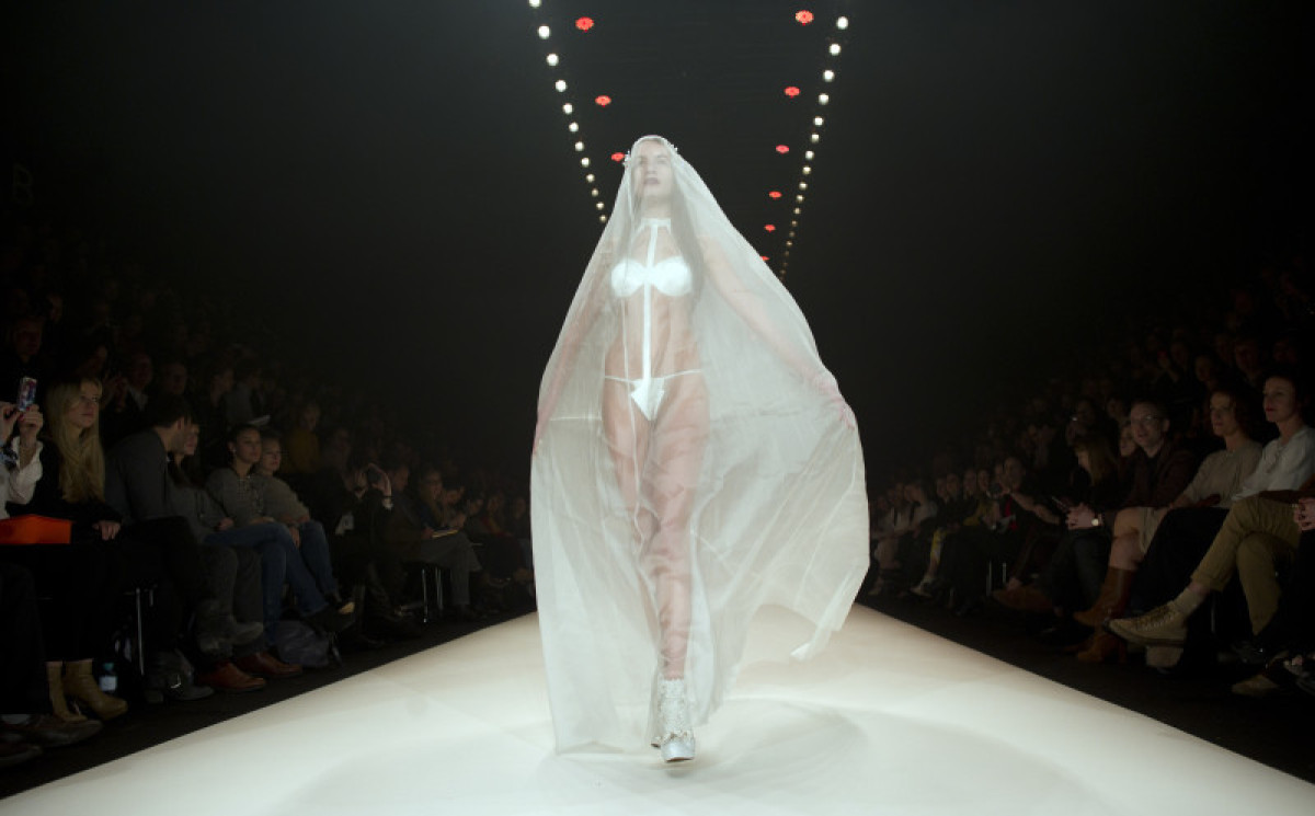 GString Wedding Dress Kaviar Gauche Gown At Berlin Fashion Week