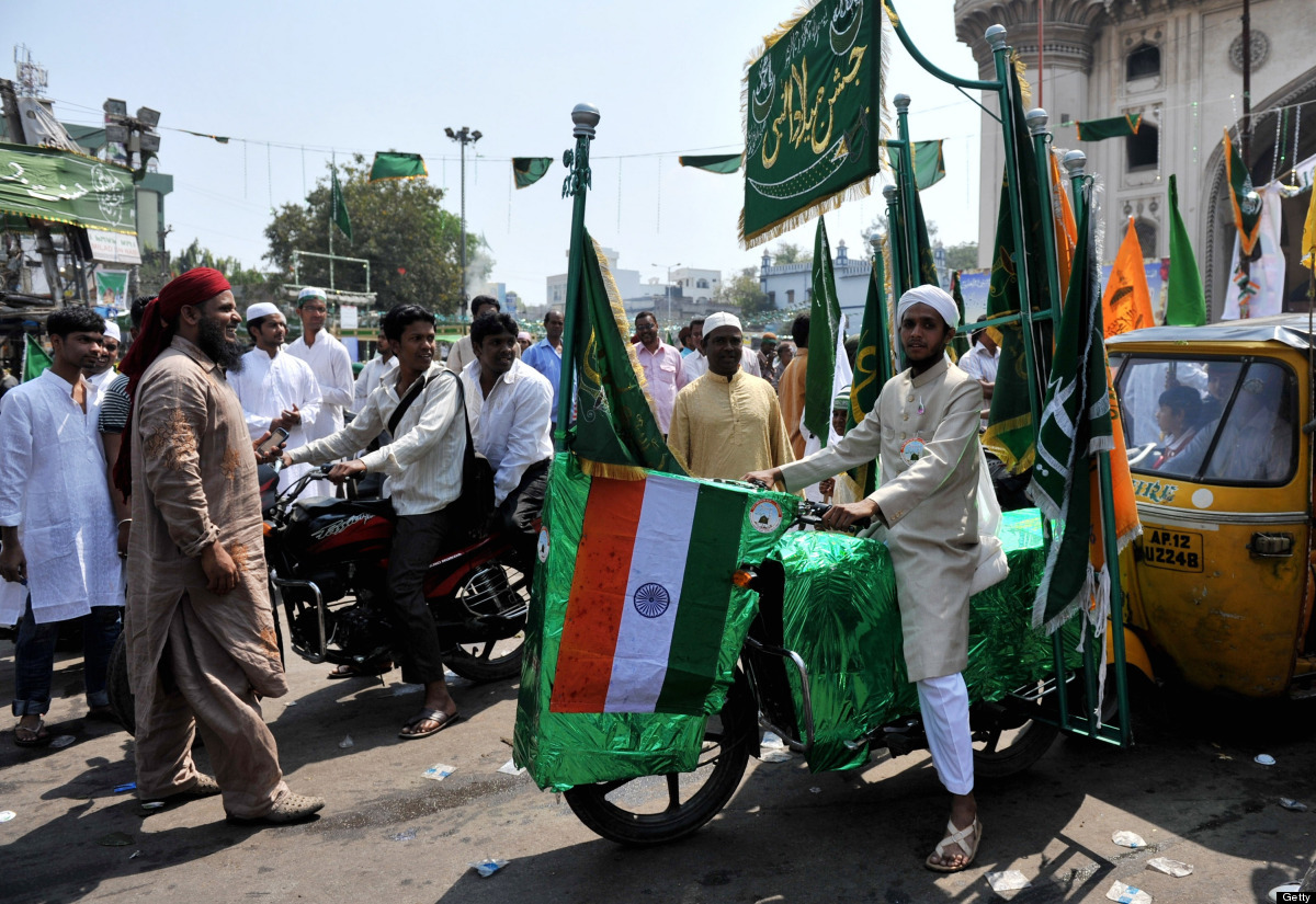 Mawlid Al Nabi 2012 Muslims Celebrate The Birth Of The Prophet Muhammad Photos Huffpost