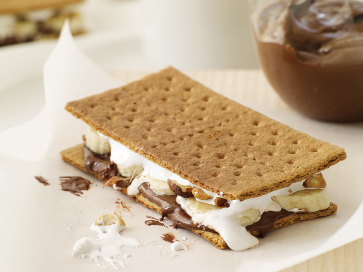 Why Do Bananas Turn Brown In The Fridge? HuffPost