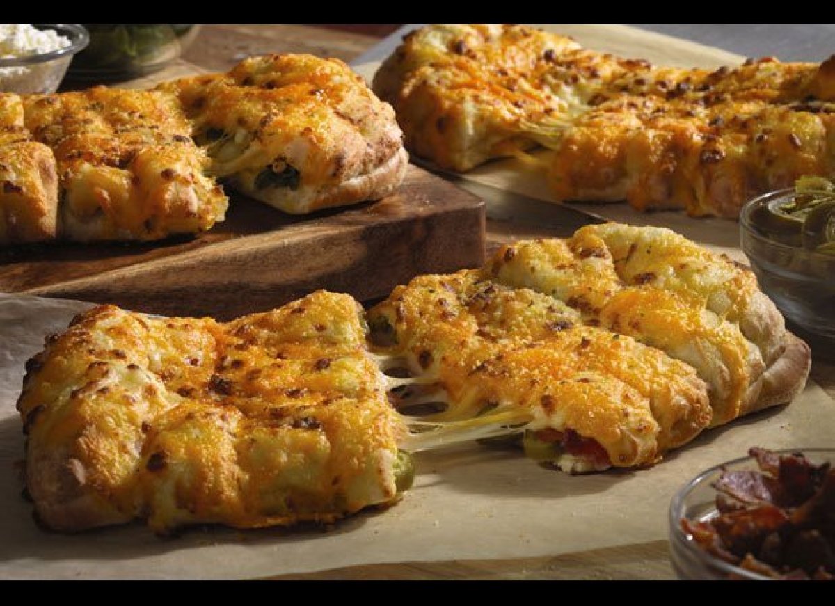 Pizza Hut Middle East Debuts Crusts Made Of Cheeseburgers And Chicken