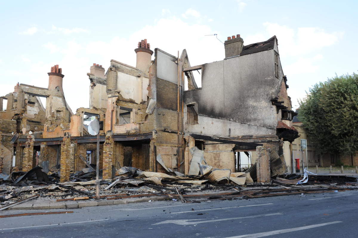 London Riots Gordon Thompson Sentenced To 11 Years In Prison For