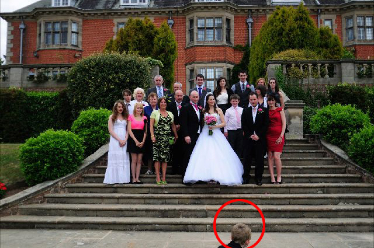 Pictures Are These The Worst Wedding Photographs Ever Huffpost Uk