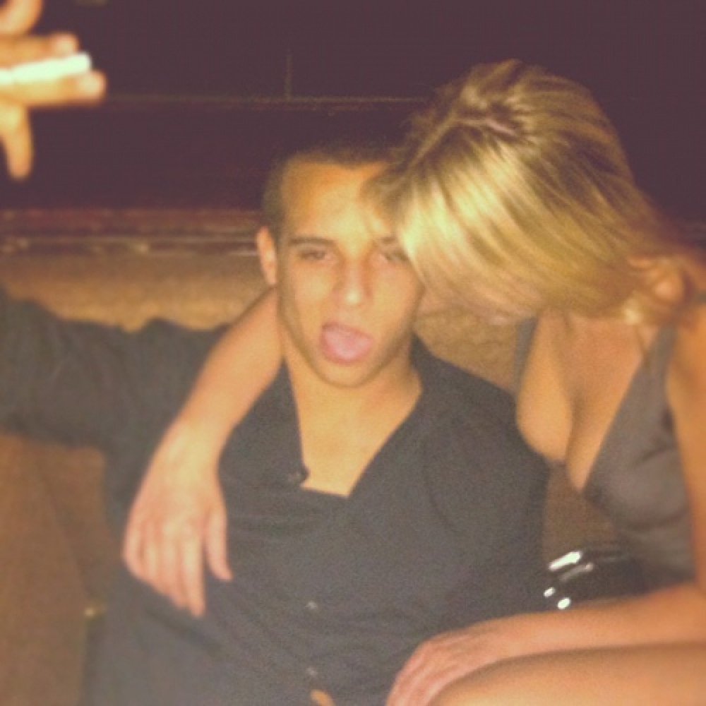 paulina gretzky s insta scandal with images curvalive paulina gretzky s insta scandal with images curvalive