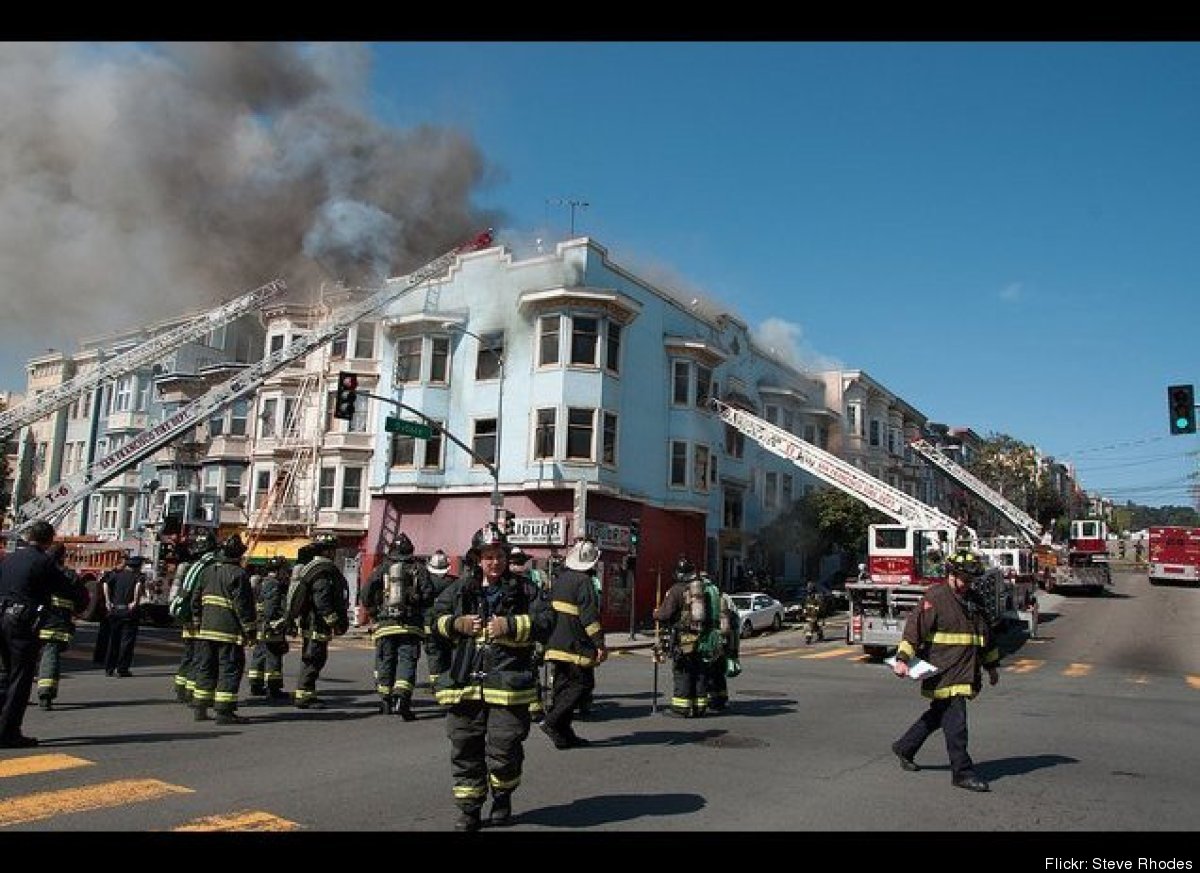 Valencia Street Fire San Francisco Blaze Leaves Dozens Homeless