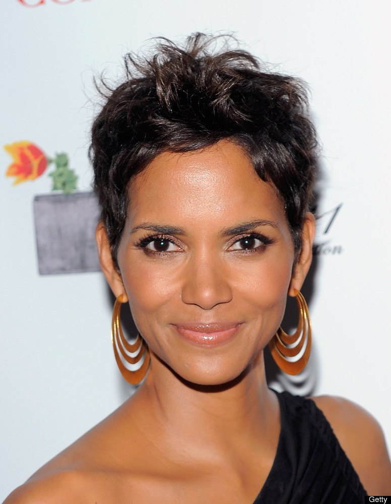 Halle Berry Talks Signature Short Hairstyle And Hair Extensions (PHOTOS