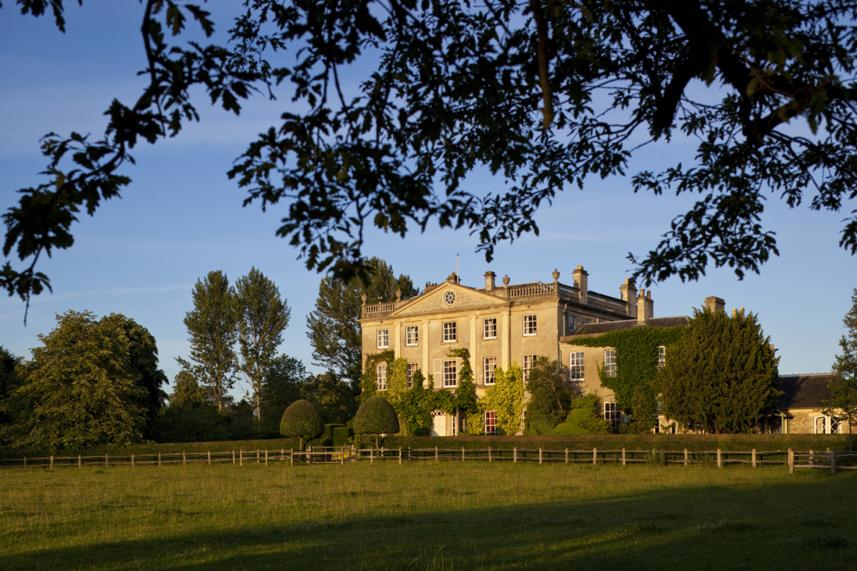 England's Royal Getaways (PHOTOS) | HuffPost