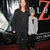 Brado Pitt con uno de sus hijos