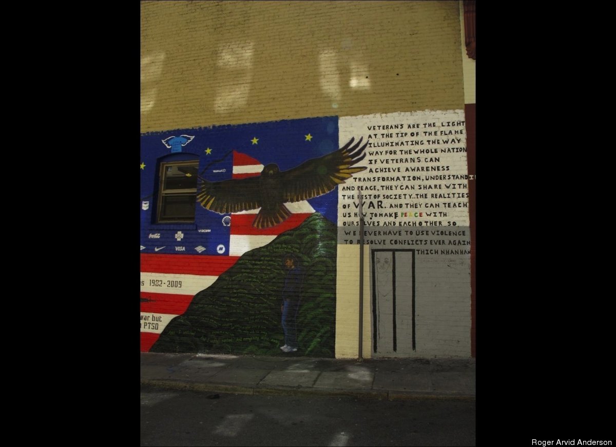 San Francisco Veterans Mural Unveiled In The Tenderloin Photos Huffpost