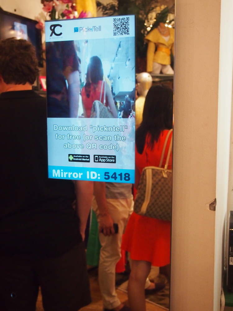 Pickn'Tell's camEnabled, WiFiConnected Mirrors Let You Share