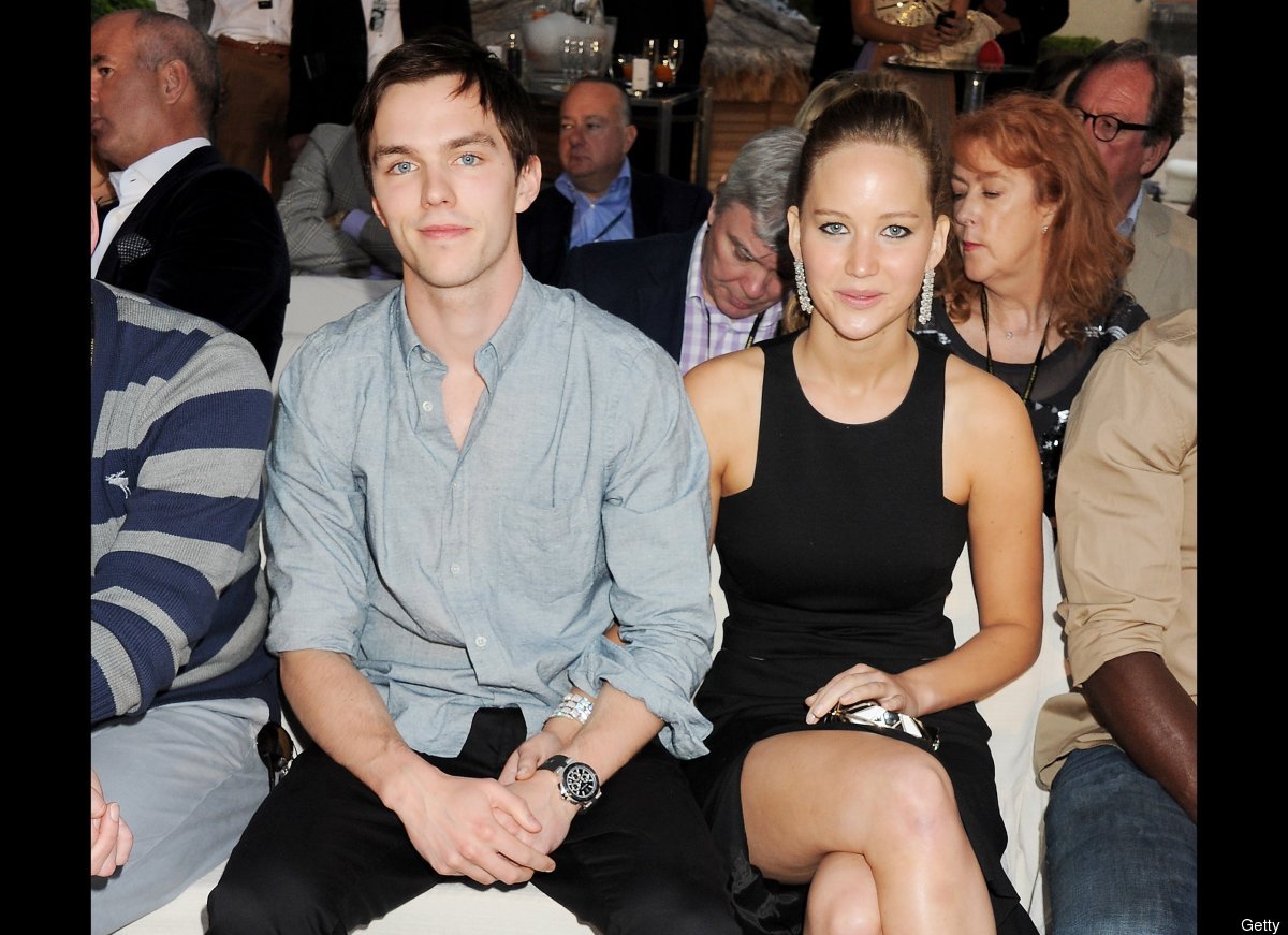 Ariana Grande 'The Way' Video Singer Releases Music Vid For New Track