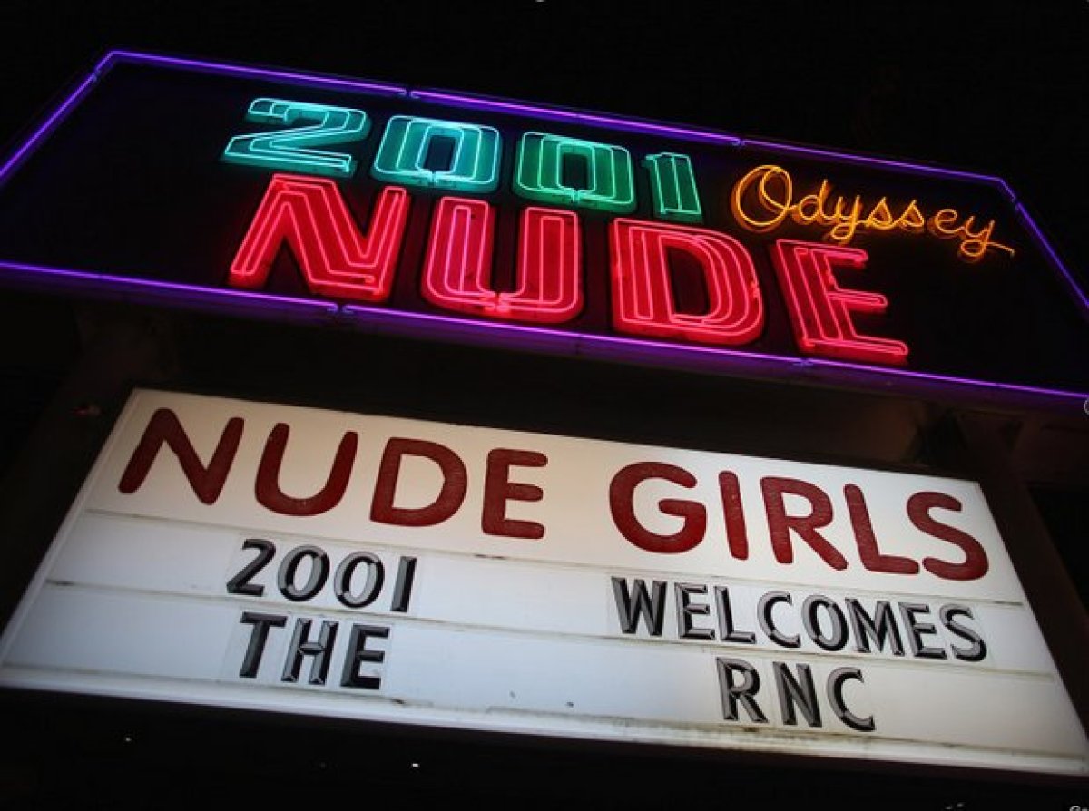 Tampa Strip Clubs See Big Bucks In Gop Convention Hordes Huffpost