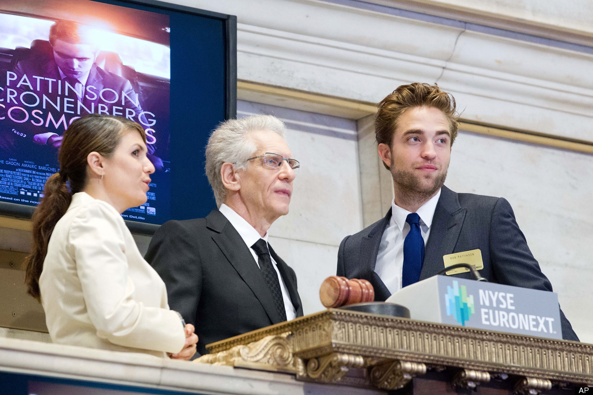 The Most Bizarre BellRingers At The New York Stock Exchange (PHOTOS