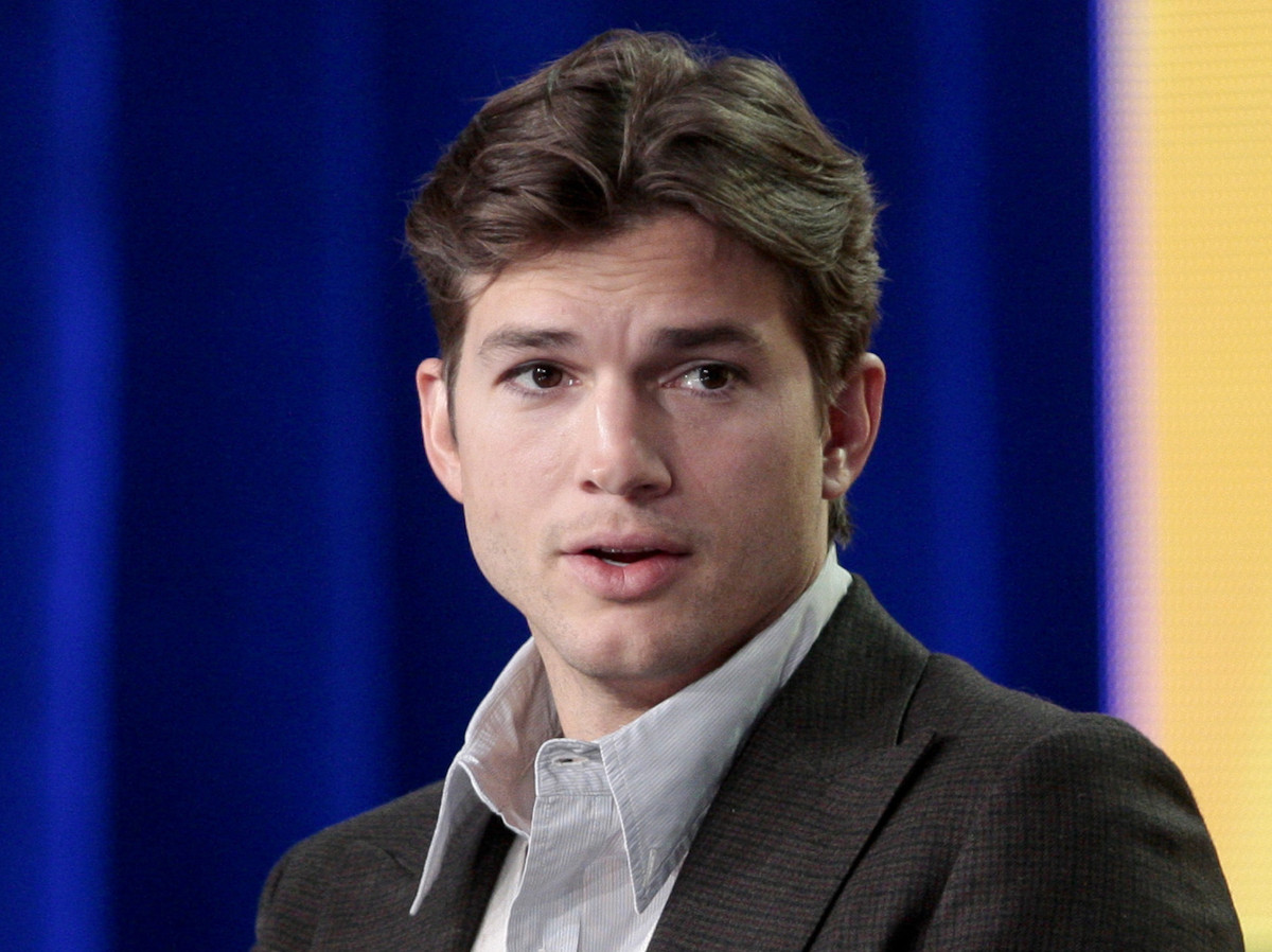 HighestPaid Actors On TV 2012 Ashton Kutcher Tops Forbes List HuffPost
