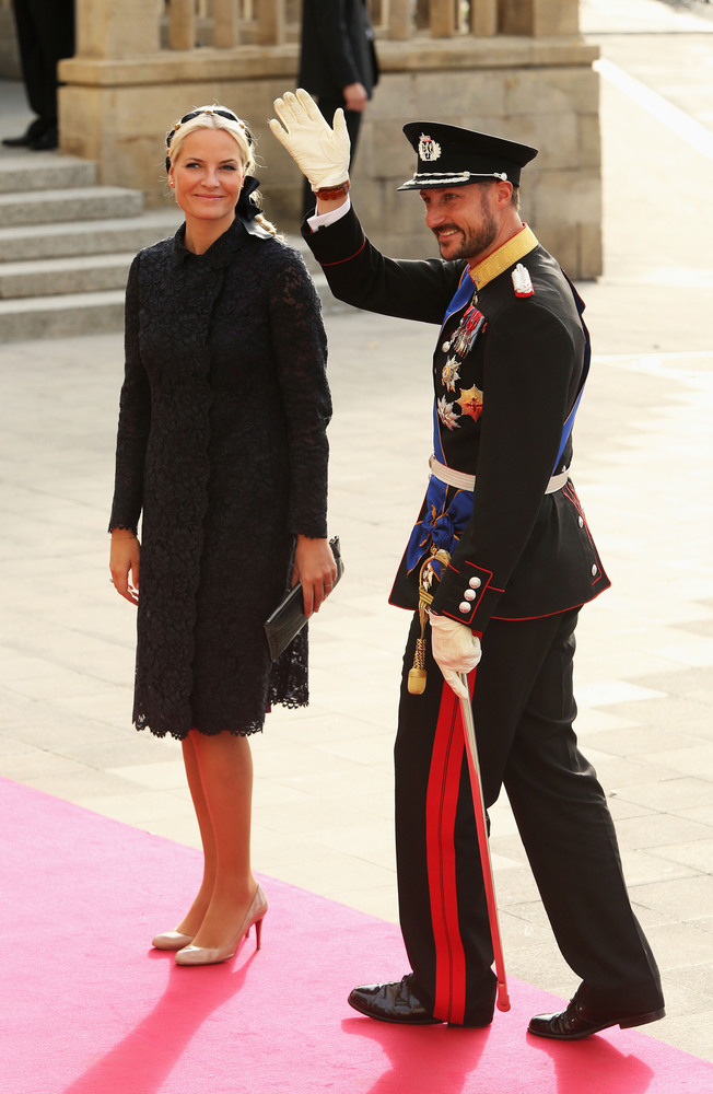   Prince Guillaume & Countess Stephanie De Lannoys Royal Wedding and Elie Saab Wedding Dress