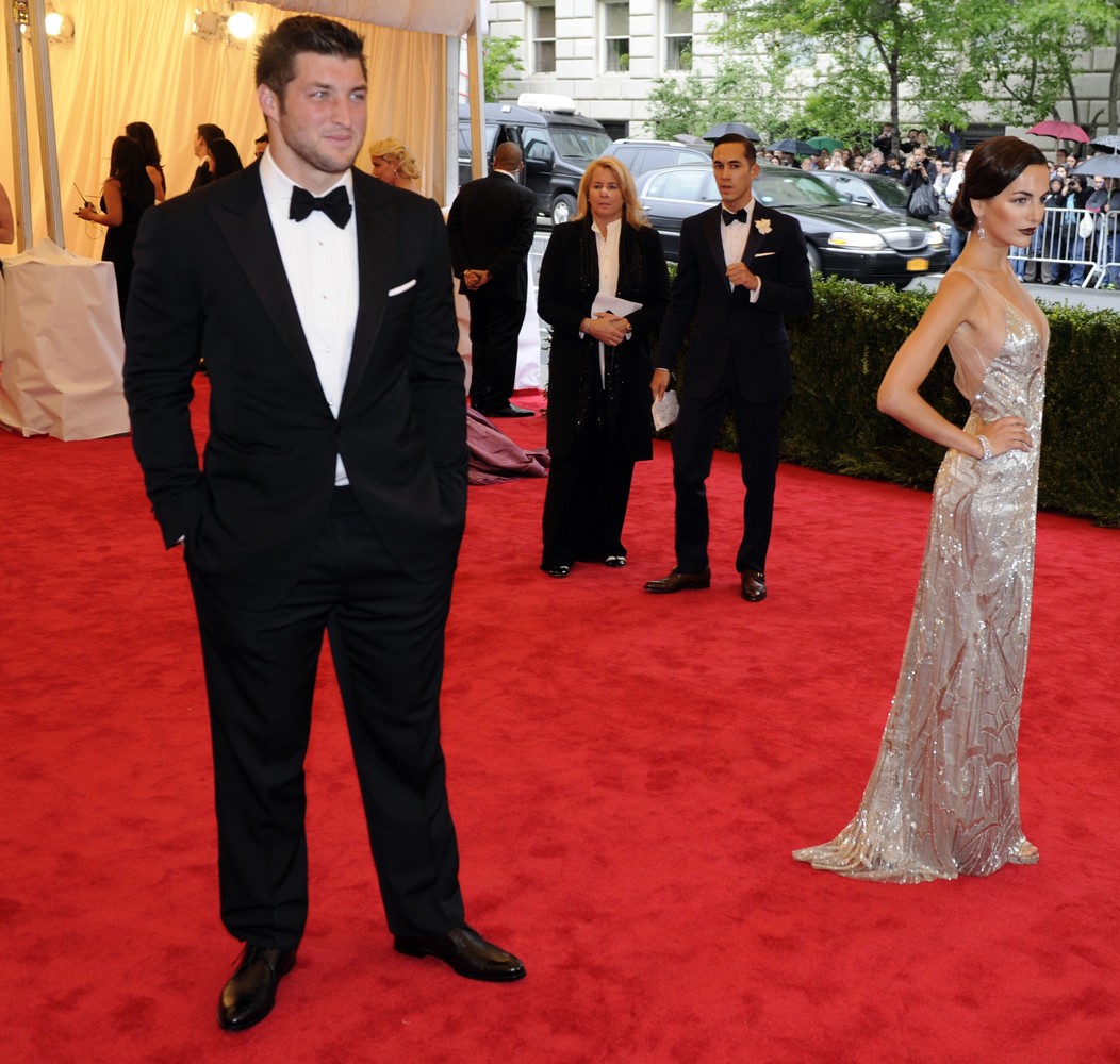 Tim Tebow, Camilla Belle Break Up: Report | HuffPost