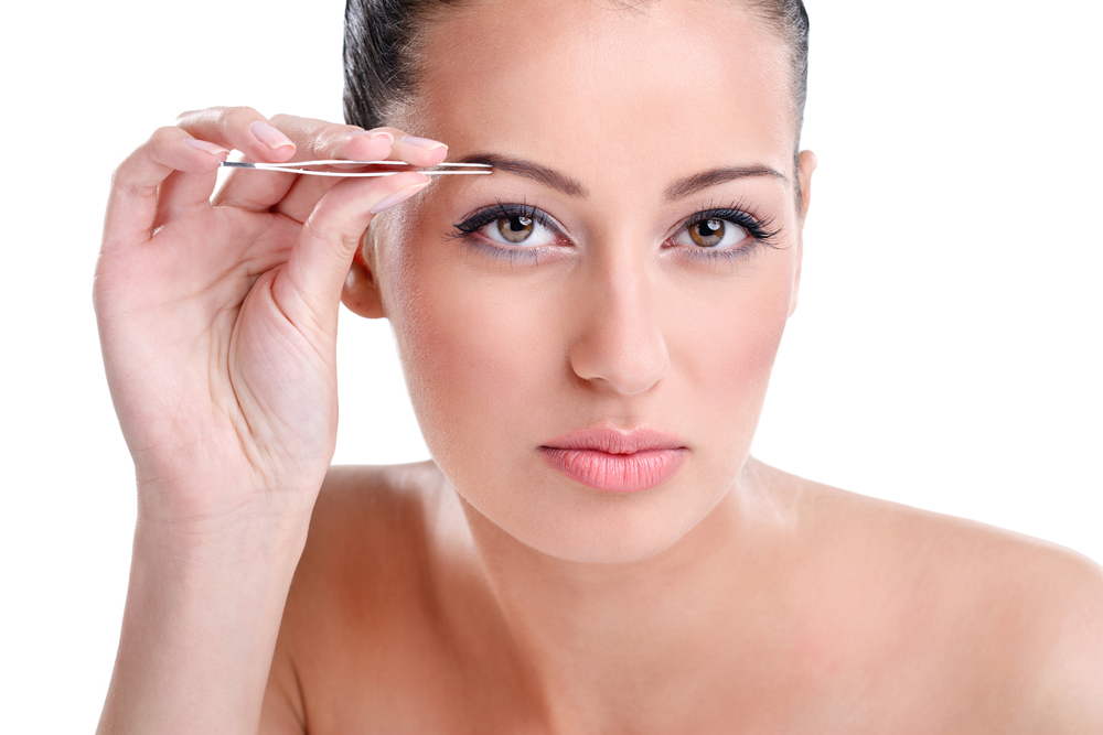 Regrow Eyebrows: How To Grow Back Thin Or Over-Plucked Brows