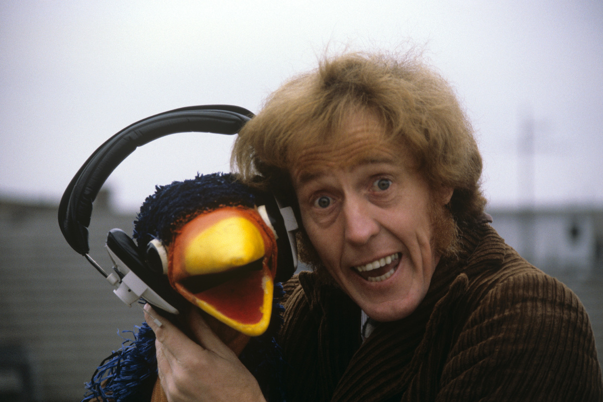 'Rod Hull Used Emu Puppet To Molest Fans,' Claims 'I'm A Celebrity' Contestant Eric Bristow