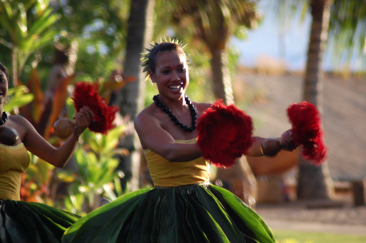 the-21-people-you-ll-meet-in-hawaii-huffpost