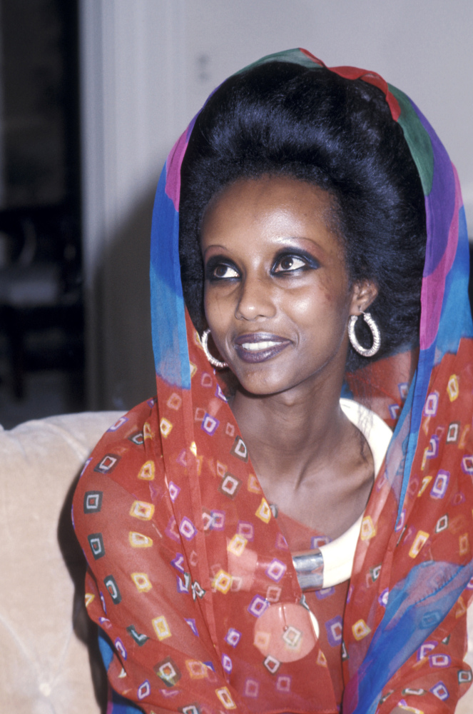 iman somali 1975 models supermodel she woman abdulmajid mohamed slide ron born peter beard age super activist gallant gal blondes