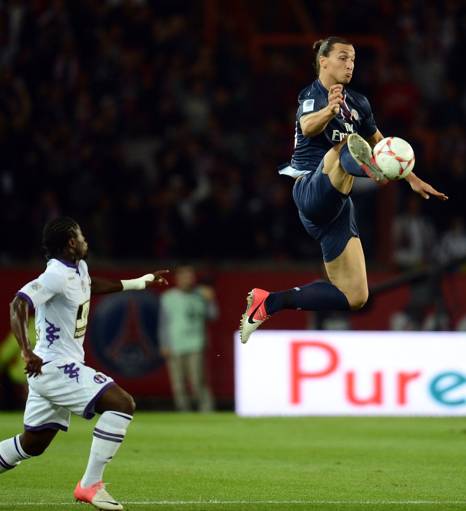 Quelle Est Le Meilleur Footballeur Du Monde Les 100 meilleurs joueurs au monde actuellement...
