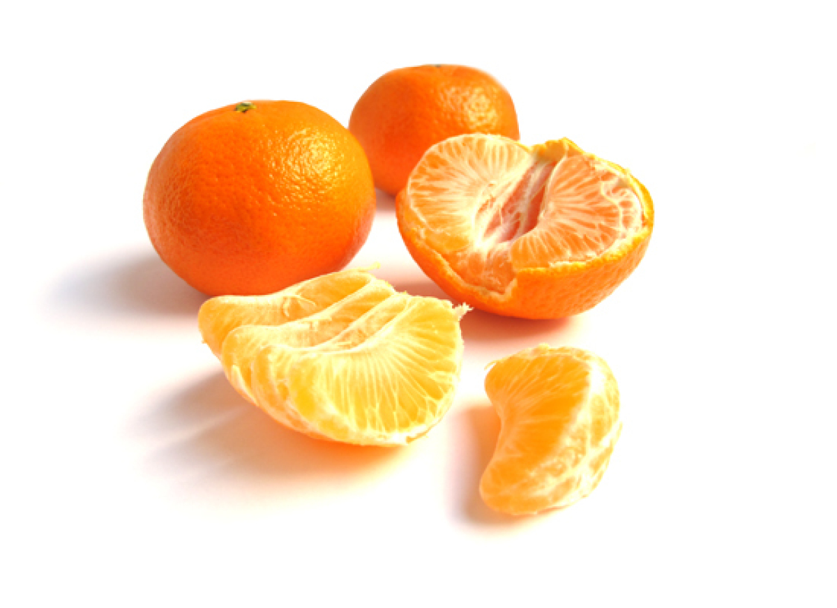 What are some different types of oranges?