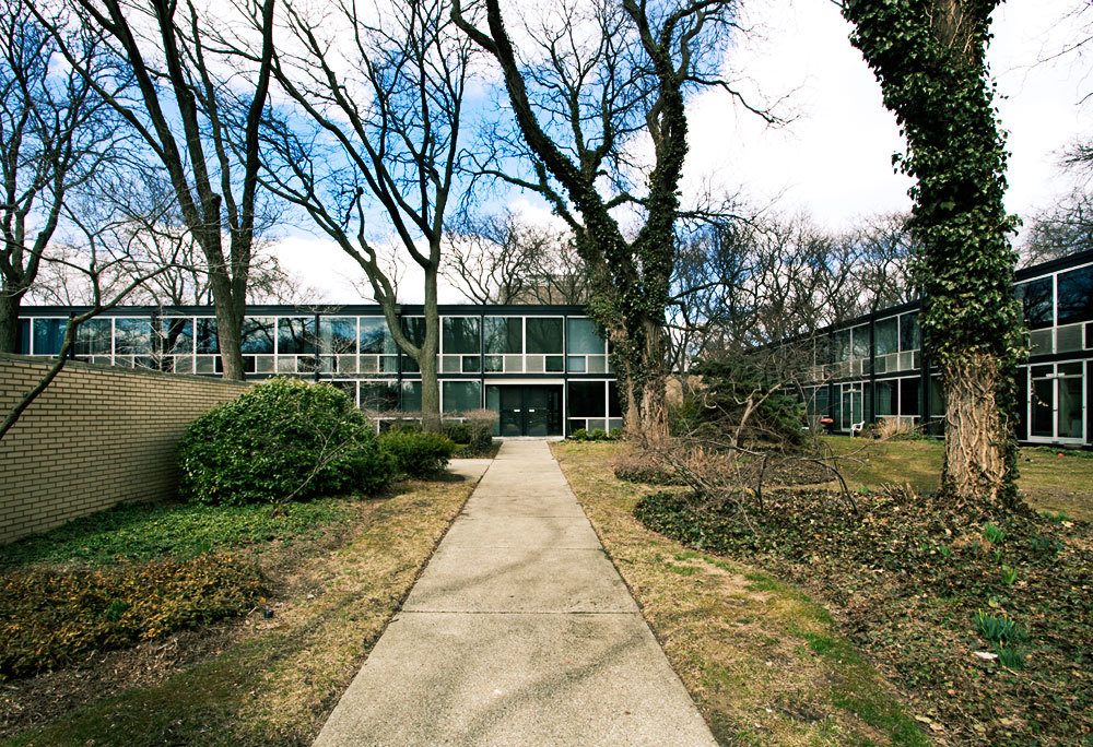 Mies Van Der Rohe House In Detroit, Lafayette Park CoOp Designed By