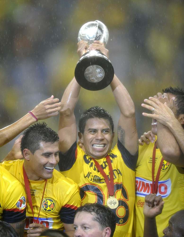 Mexican Soccer Fan Kills Neighbor For Celebrating America's Win Over