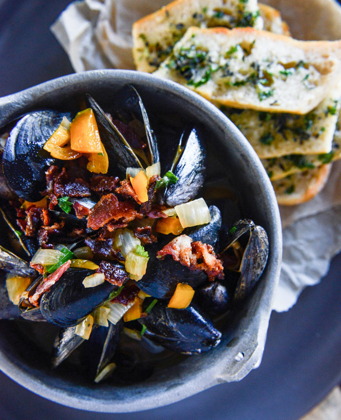 Images Mussels Recipes: Bringing Easy And Delicious Seafood To All (PHOTOS) | HuffPost 1 seafood recipes Images Mussels Recipes: Bringing Easy And Delicious Seafood To All (PHOTOS) | HuffPost 1 home cooking