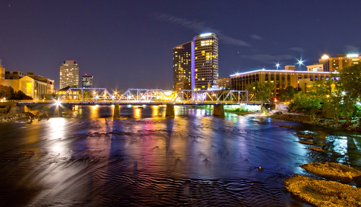 Relocate To Grand Rapids It s Where The Jobs Are Blvd Suites 