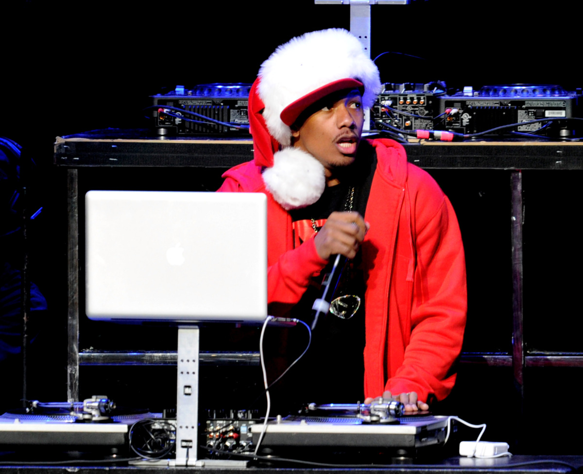 Celebrities In Santa Suits And Hats Will Make Your Holiday Even Merrier | HuffPost1200 x 976