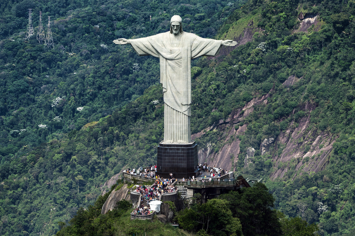 Christ The Redeemer Statue Damaged In Lightning Storm Say Officials In