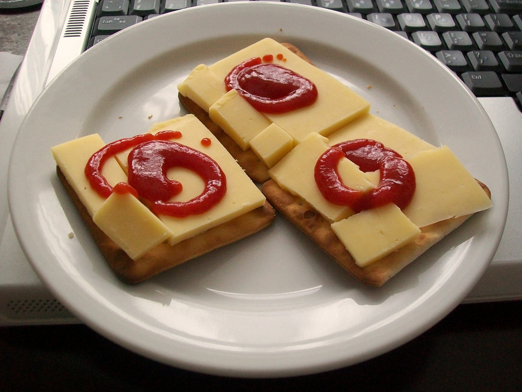 How To Tell If You Have A Ketchup Addiction (PHOTOS) HuffPost