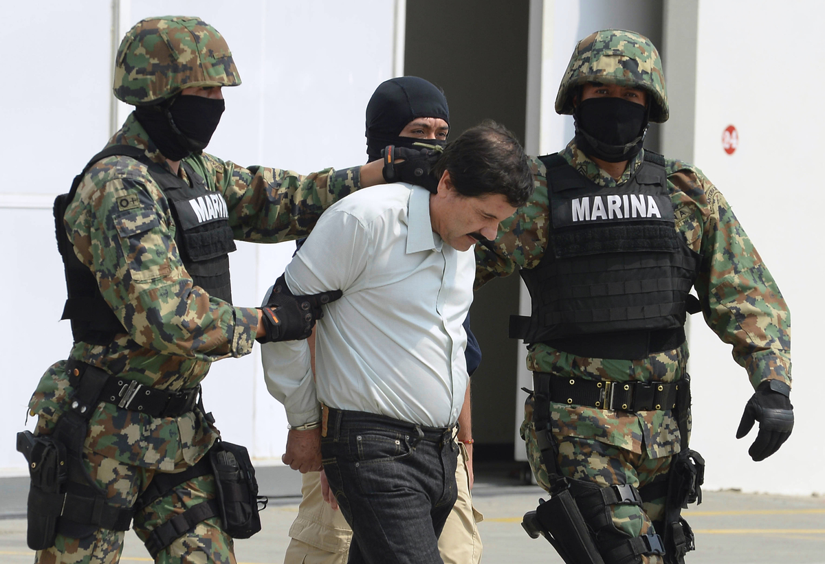 Viral Momento De La Captura De El Chapo Guzm N Fotos Huffpost