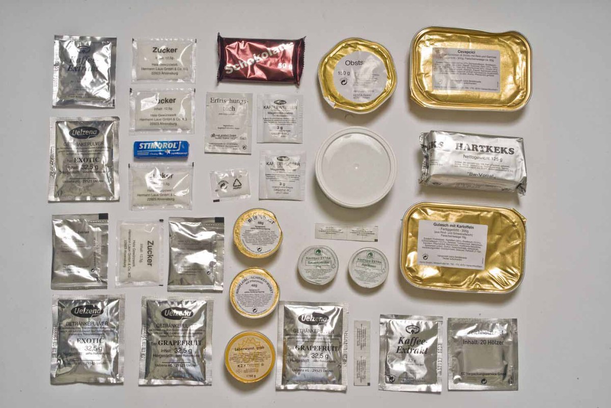 Army Ration Packs What Food Do Our Troops Eat On The Frontline