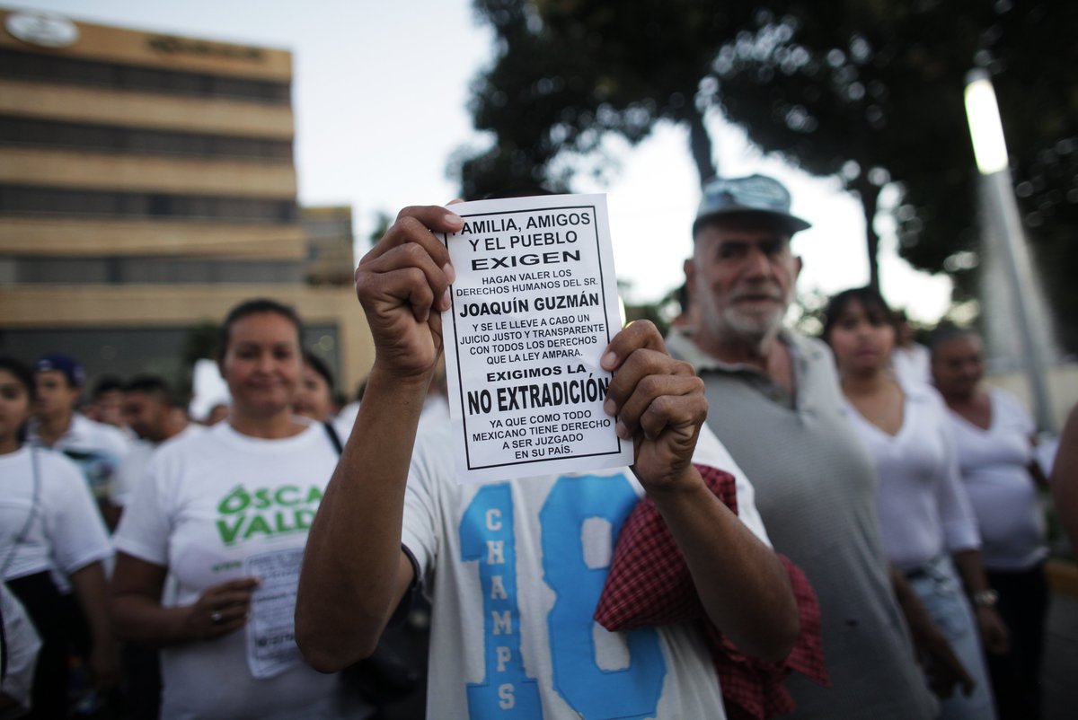 manifestazione per la liberazione di Joaquin "El Chapo" Guzman manifestazione per la liberazione di Joaquin "El Chapo" Guzman