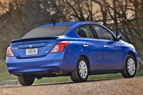 El nissan versa es bueno #1