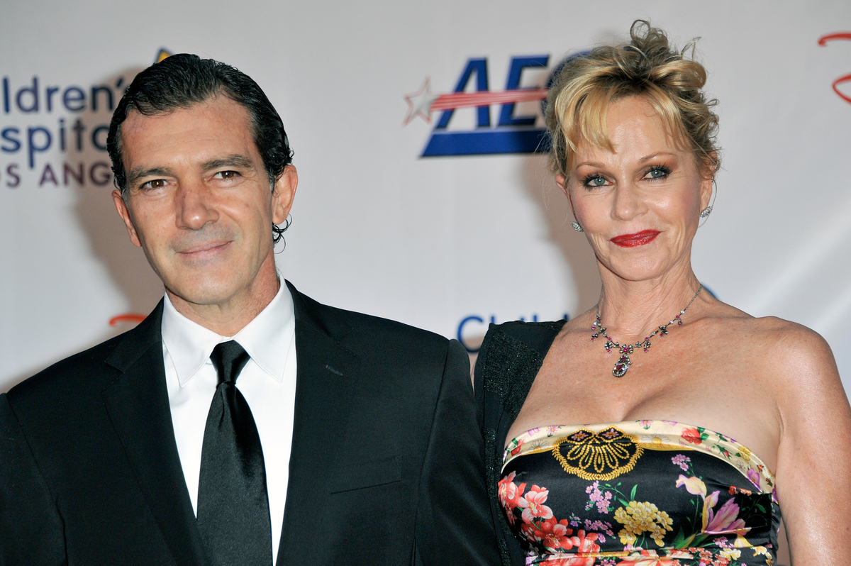 Older Women, Younger Men: 10 Hollywood Couples That Work