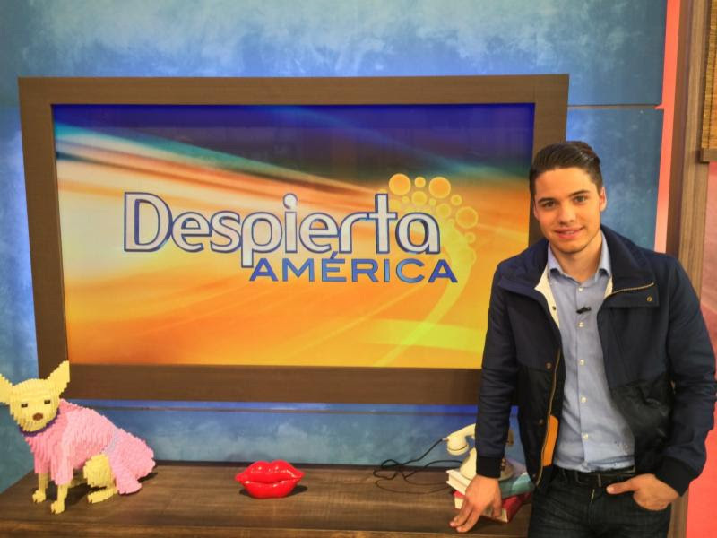Despierta América William Valdés se integra al show matutino (FOTOS