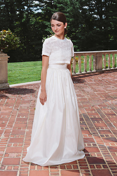 8 Crop Top Wedding Dresses For Only The Most Daring Brides Huffpost