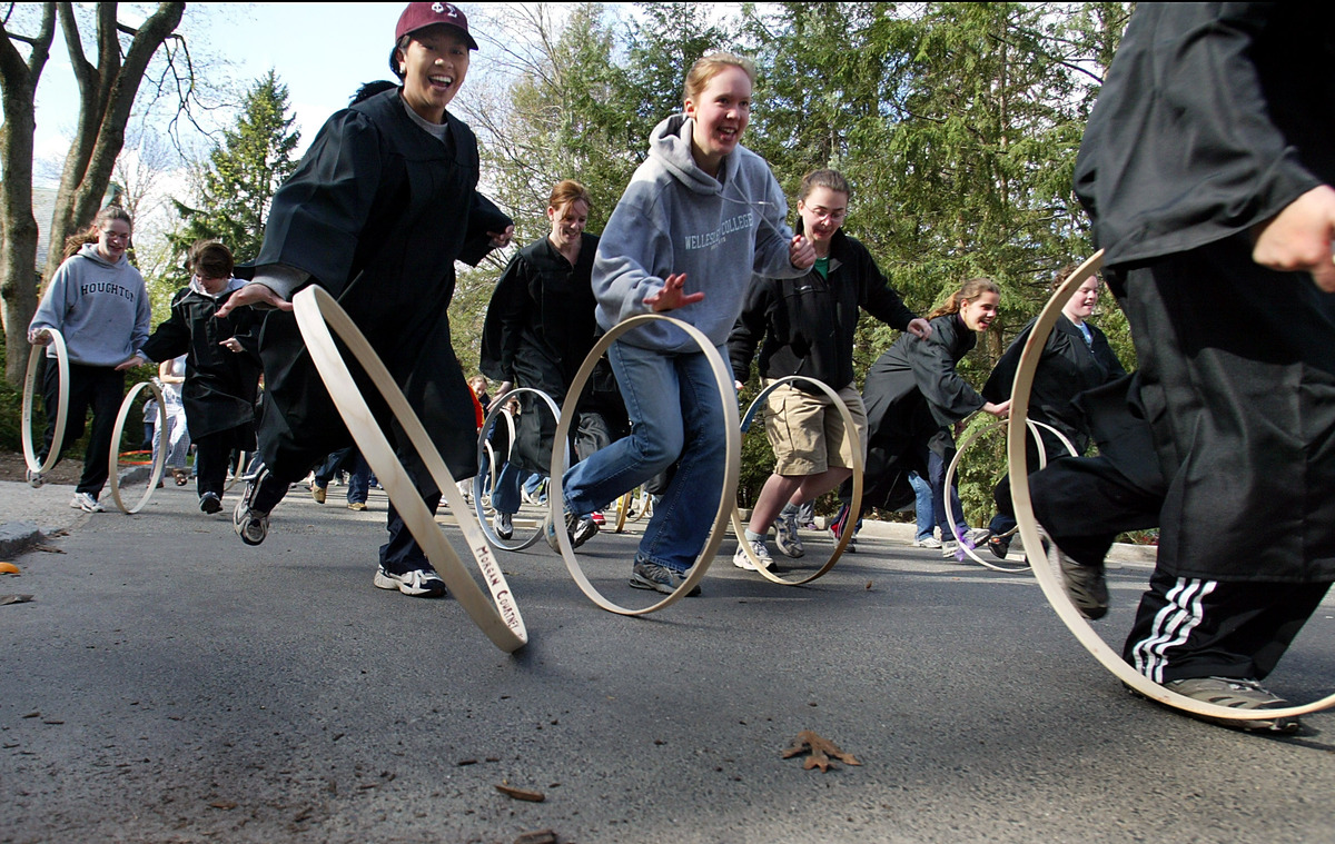 32 Crazy Competitions (PHOTOS) HuffPost