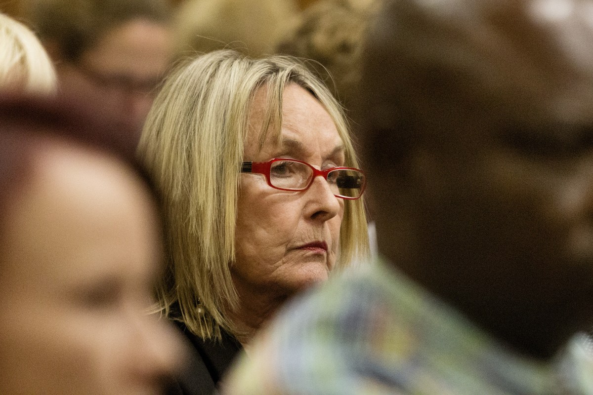 Key Moments From Day Two Of Cross Exam From Pistorius Trial HuffPost