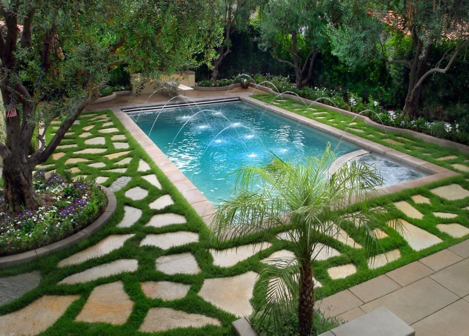These 11 Incredible Backyard Gardens Are What Dreams Are Made Of