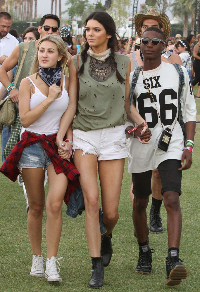 The 11 Most Annoying Outfits We Saw At Coachella | HuffPost