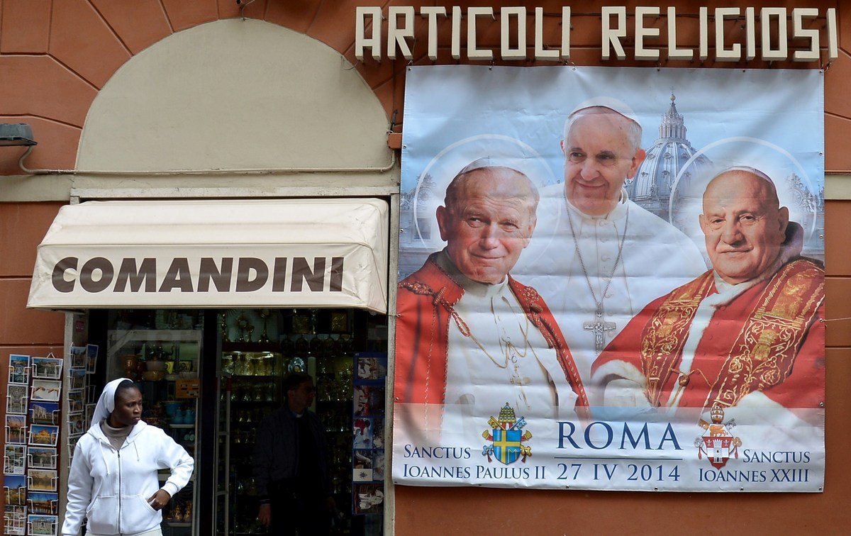 Popes And Saints Everything You Need To Know About Canonization In 17 Historical Facts HuffPost