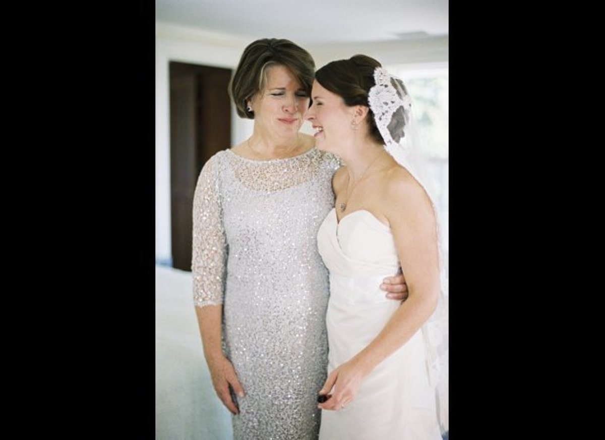 These Mother Daughter Wedding Moments Are Super Sweet Huffpost